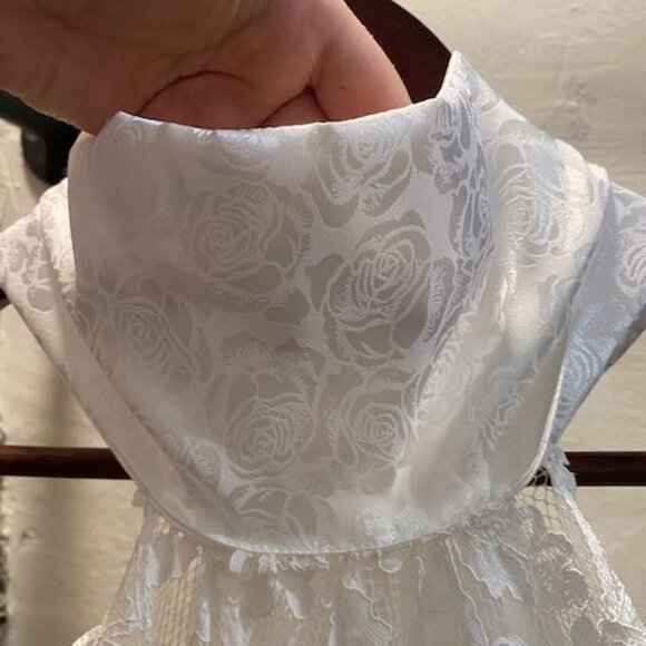 Verity Gown - Picture 8 of 15